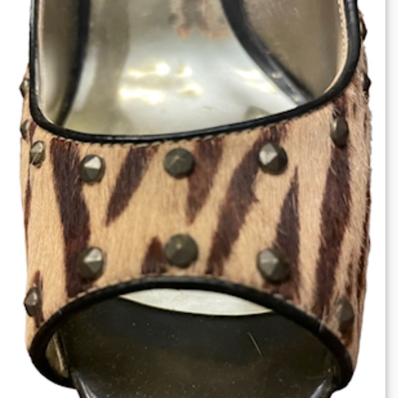 Guess By Marciano Fur Open-toe Heels - Picture 6 of 8